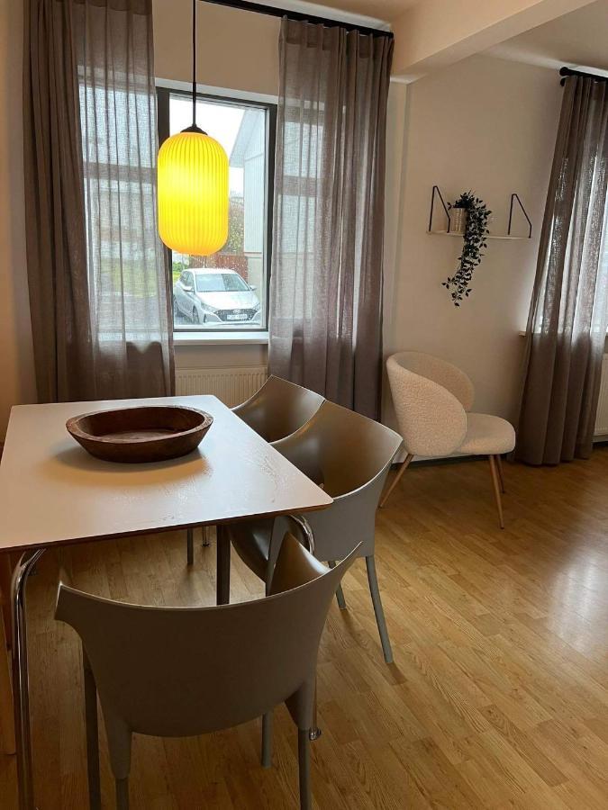 Litith Einbylishus A Besta Stath. Vestmannaøerne Eksteriør billede